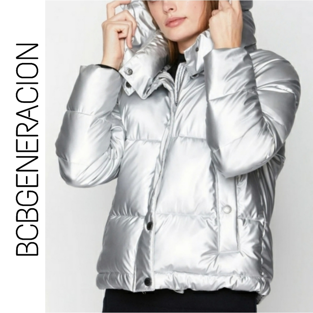 BCBG Generation Hooded Midweight Puffer Silver Jacket Medium